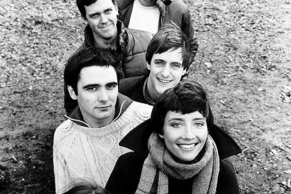 The Cellar Tapes (BBC, 1982) - Stephen Fry, Hugh Laurie, Paul Shearer, Tony, Emma Thompson, Penny Dwyer